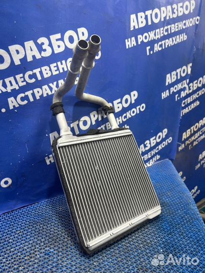 Радиатор печки Mercedes-Benz W211 седан 2006