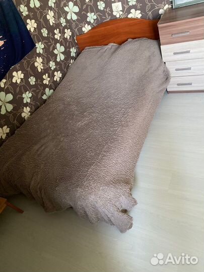 Очень много мебели под аренду квартиры