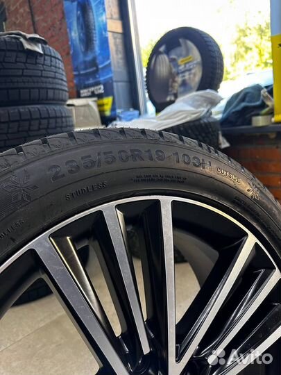 R19 Triangle PL02 235/50, PCD 5x108 DIA 63.4