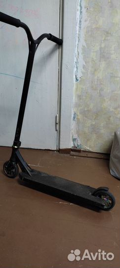 Трюковой самокат tech team