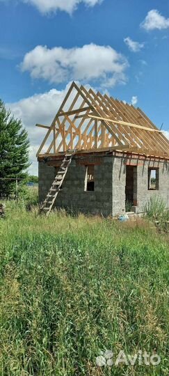 Бригада строителей