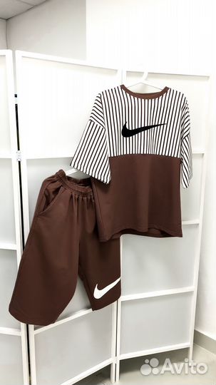 Костюм двойка nike шорты + футболка
