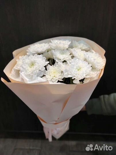 Букет из ярких разноцветных хризантем с доставкой