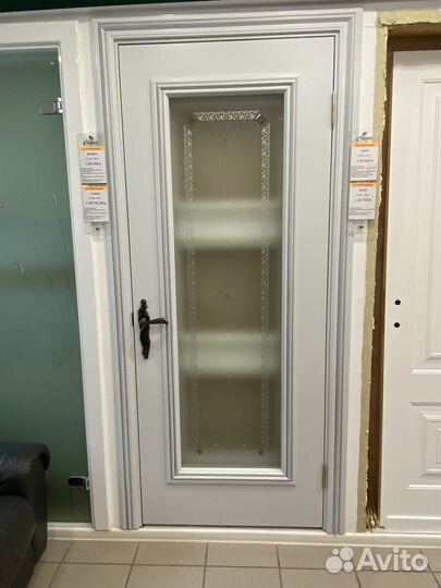 Межкомнатные двери с покрытием натуральный шпон