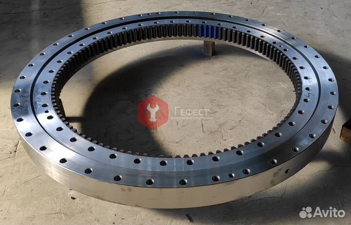 Опорно-поворотный круг Volvo EC300DLR 14570794