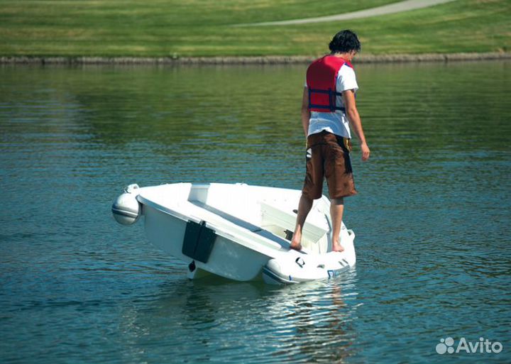 Лодка-швертбот Walker Bay Breeze 8