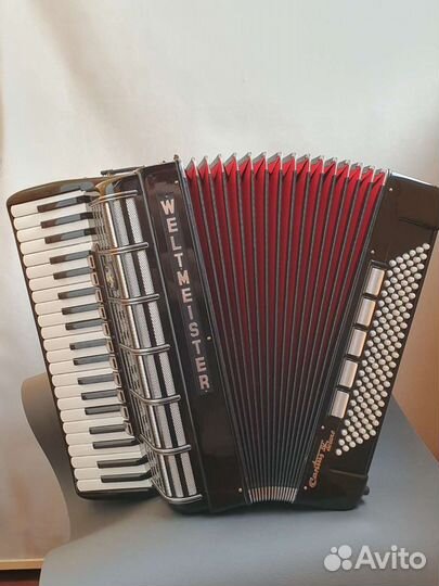 Аккордеон Weltmeistеr Cantus Dеluxe IV