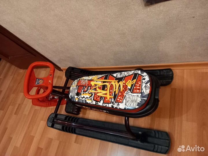 Детский снегокат бу