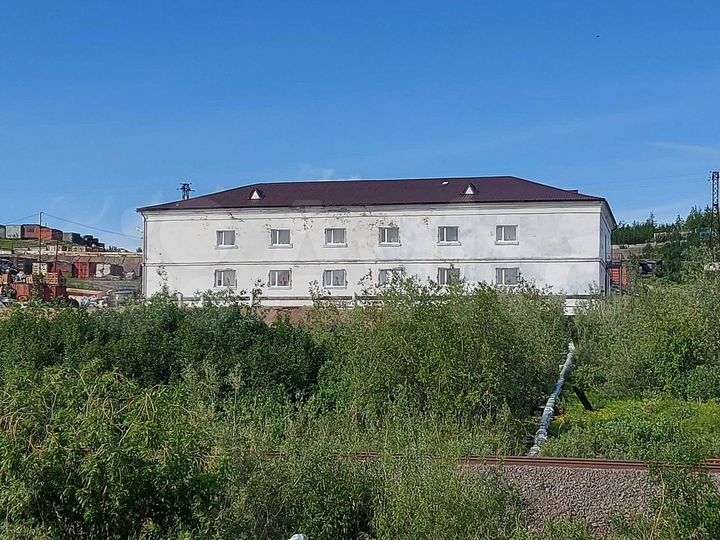 Гостиница, 918 м²