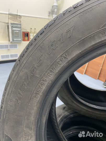 Pirelli Scorpion 215/65 R17