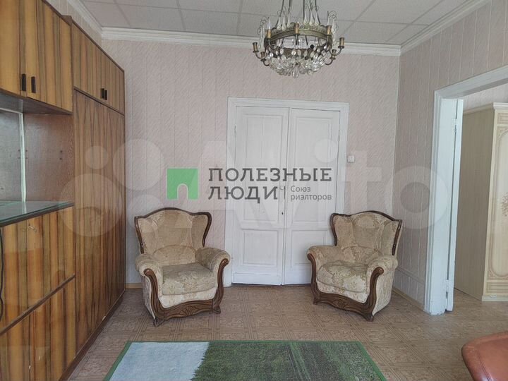 4-к. квартира, 90 м², 2/5 эт.
