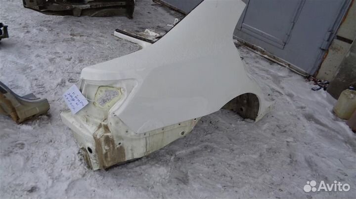 Крыло заднее правое Toyota Camry