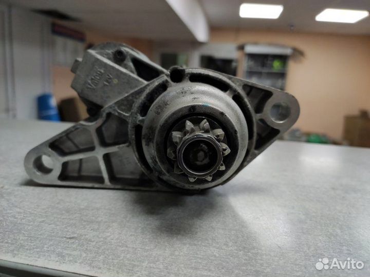 Стартер Audi A1 A3 Fabia Rapid Octavia Roomster