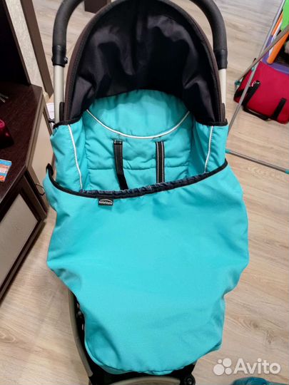 Детская прогулочная коляска