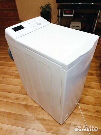 Стиральная машина с вертикальной загрузкой