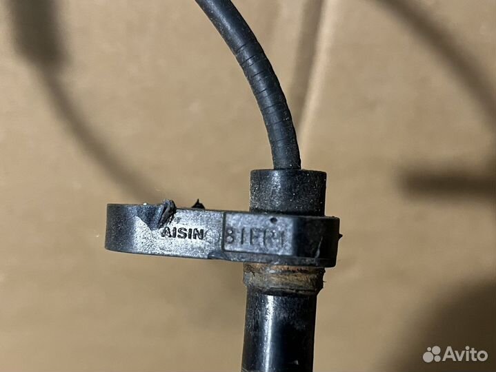 Датчики задние абс Toyota RAV4 30