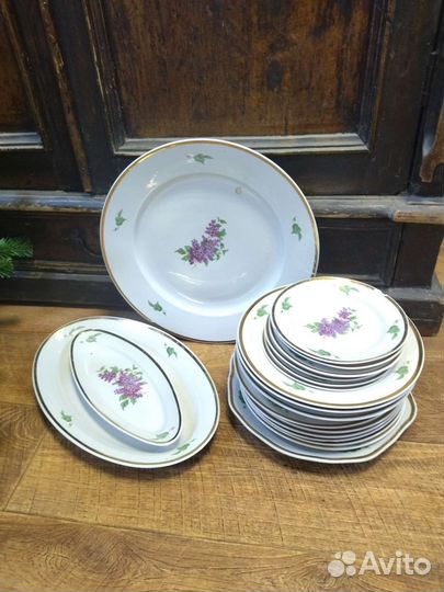 Остатки столового сервиза сирень дулево