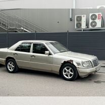 Mercedes-Benz W124 2.5 MT, 1989, 567 000 км, с пробегом, цена 220 000 руб.