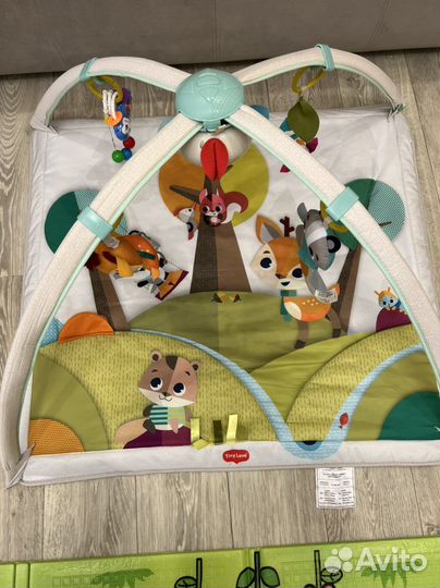 Развивающий коврик tiny love сказочный лес