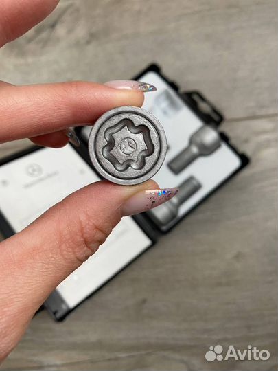 Секретки для mercedes w246