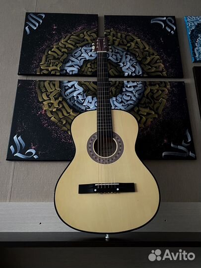 Акустическая гитара