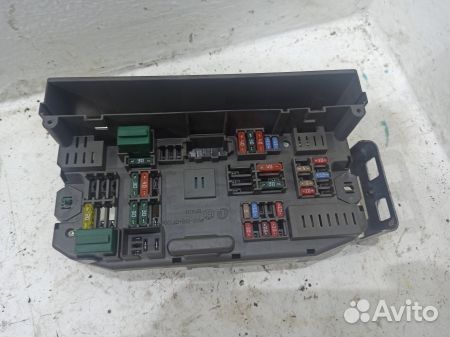 Блок предохранителей бмв