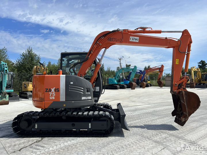 Мини-экскаватор Hitachi ZX75US-A, 2021