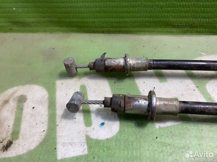 Трос стояночного тормоза Chevrolet Aveo T250 B12D1