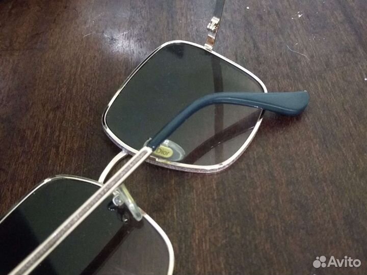 Солнцезащитные очки женские Dior