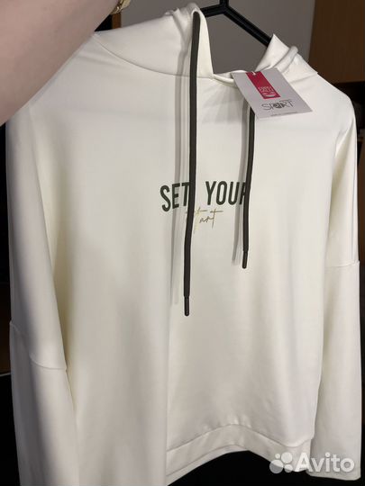 Спортивная кофта (тонкая)