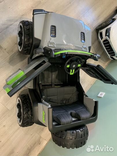 Внедорожник электромашинка новая