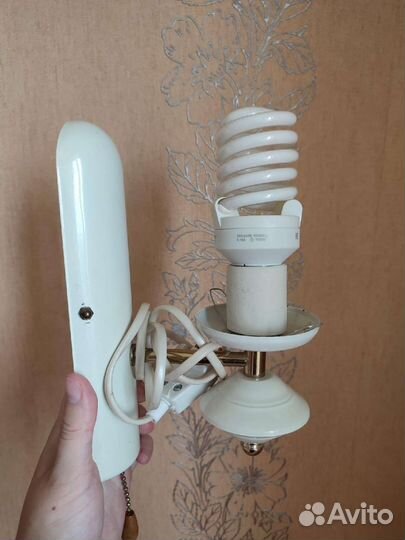 Светильник настенный без плафона