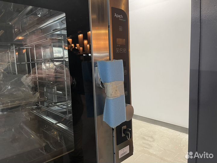 Пароконвектомат новый