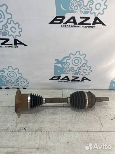 Привод передний правый Mitsubishi Pajero 4