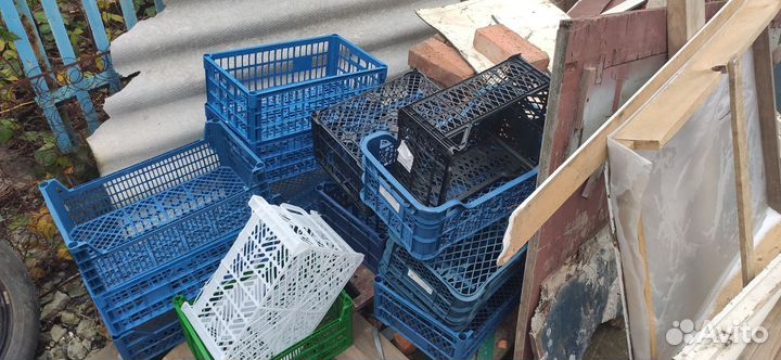 Пластиковые ящики для овощей и не только бу