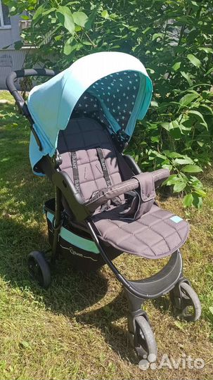 Прогулочная коляска