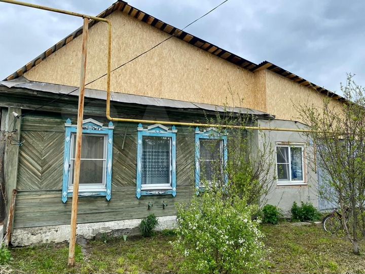 Дом 35 м² на участке 6 сот.