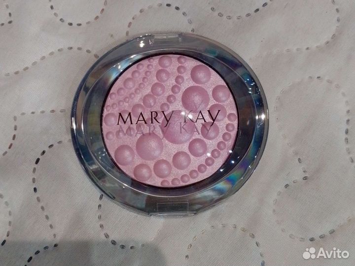 Румяна, пудра Mary Kay