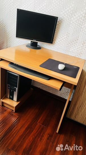 Компьютерный стол