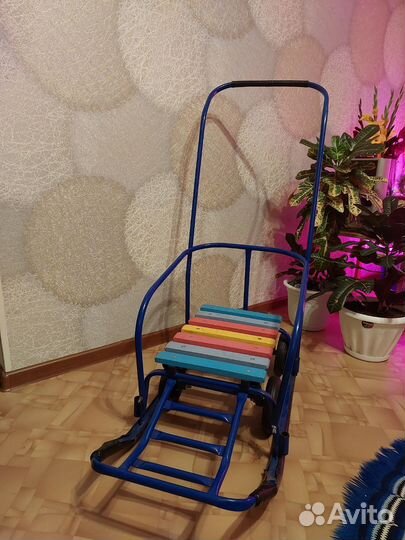 Детские зимние санки