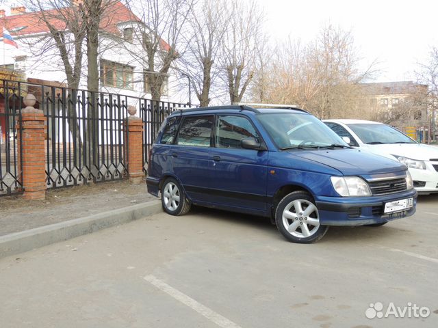 Авито иваново купить авто. Дайхатсу муви 2001 год.