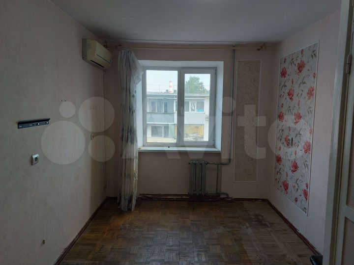 Комната 12 м² в 4-к., 5/9 эт.