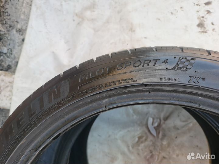 Michelin Pilot Sport 4 255/40 R19 100Y