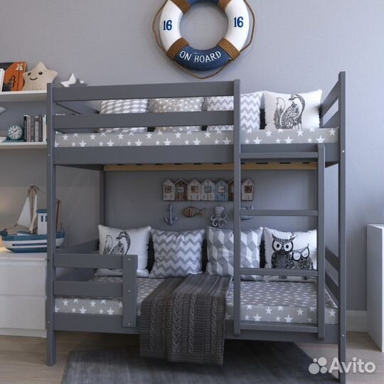 Двухъярусная кровать из массива