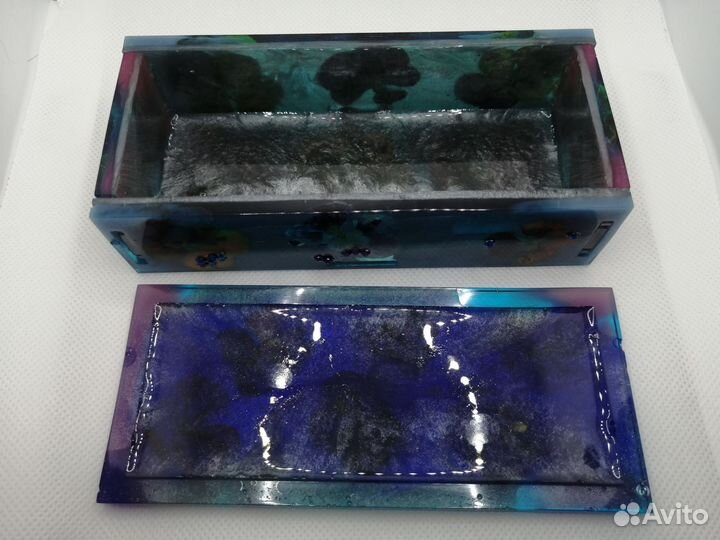 Шкатулка из эпоксидной смолы