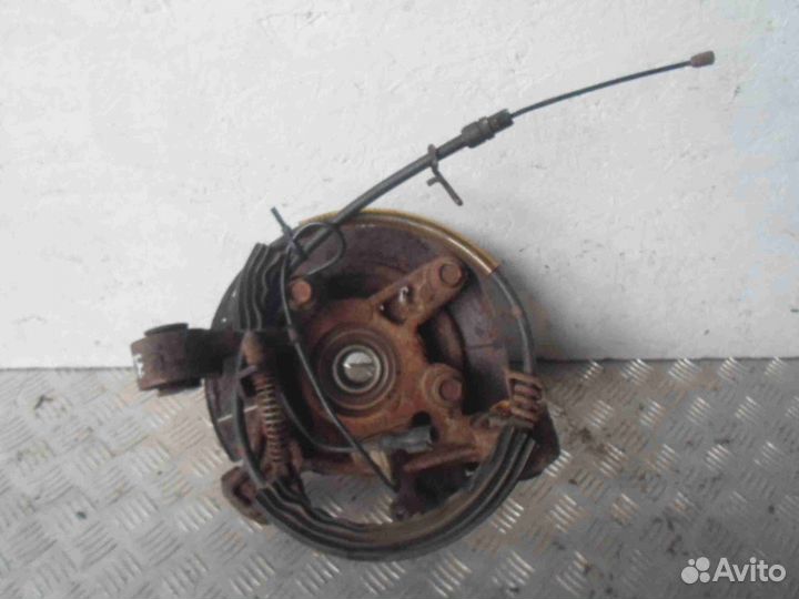 Ступица задняя левая Ford Explorer 4