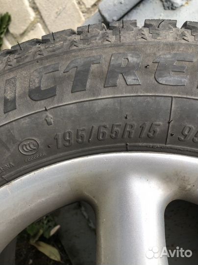 Литые диски Barbet r15