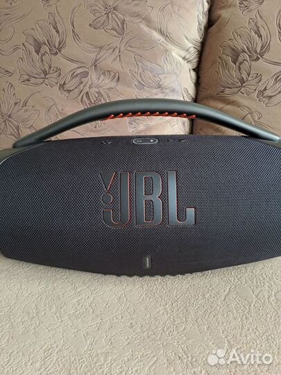 Колонка jbl boombox 3