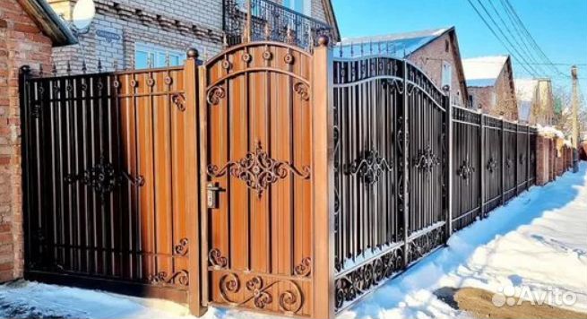 Кованные ворота и калитка