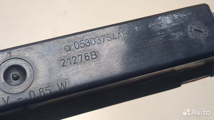 Фонарь (стоп-сигнал) Jeep Grand Cherokee, 2011